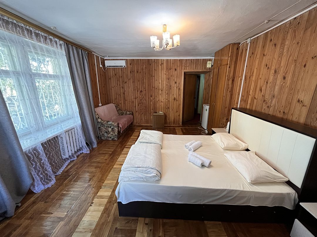 Улучшенный 2-местный 2-комнатный (№17)