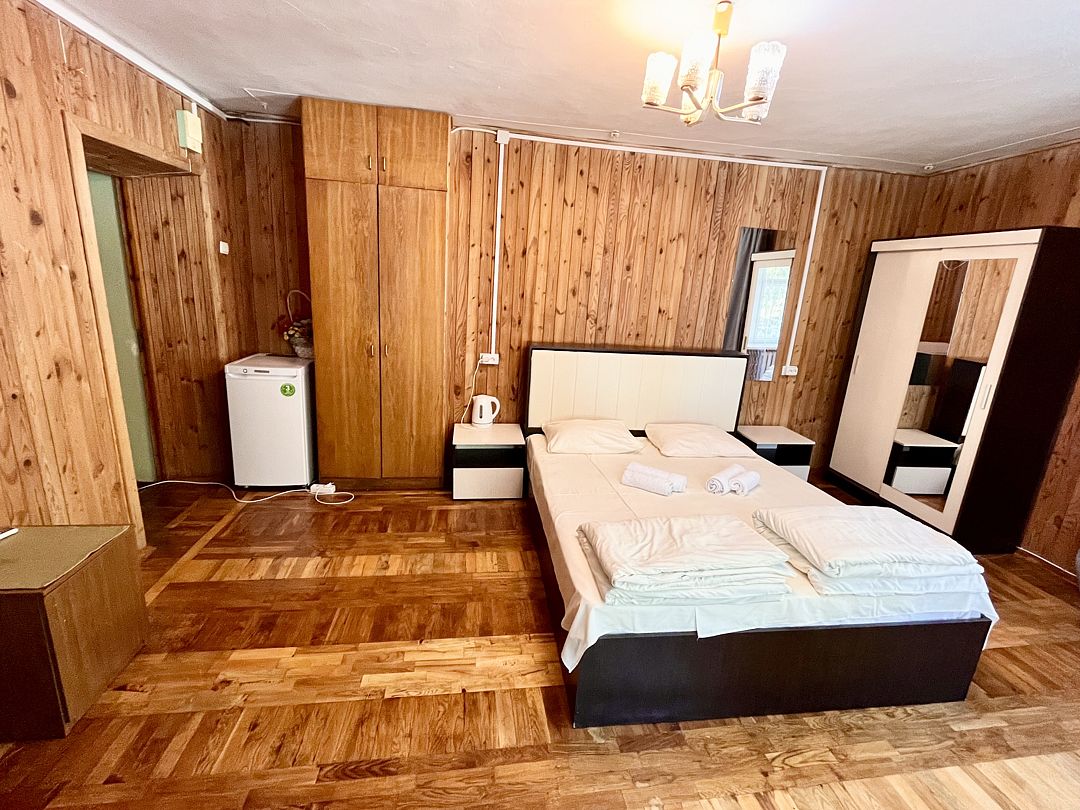 Улучшенный 2-местный 2-комнатный (№17)