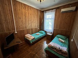 Стандарт №15 3-местный, Гостевой Дом Югославия, Ливадия