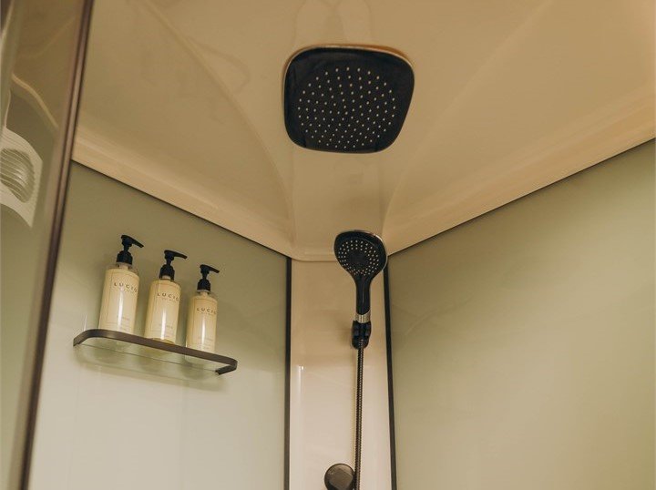 Бунгало 2-местный 2-комнатный №1 (На высоте)