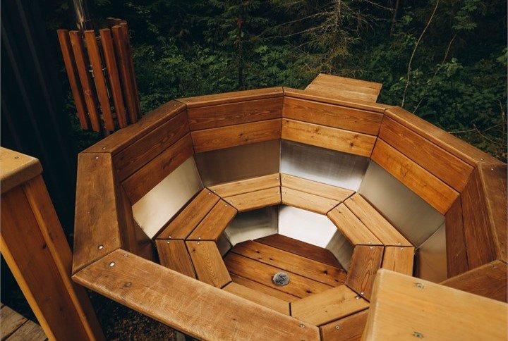 Бунгало 2-местный 2-комнатный №2 (На высоте)