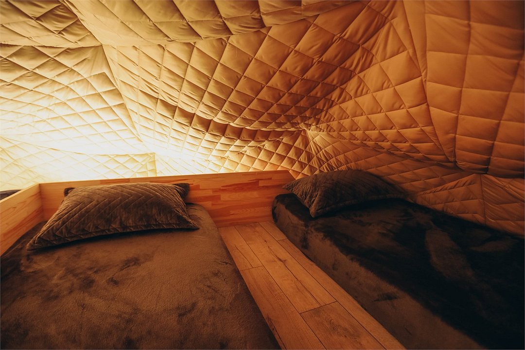 Шатер 2-местный №4 (Над ёлкой)