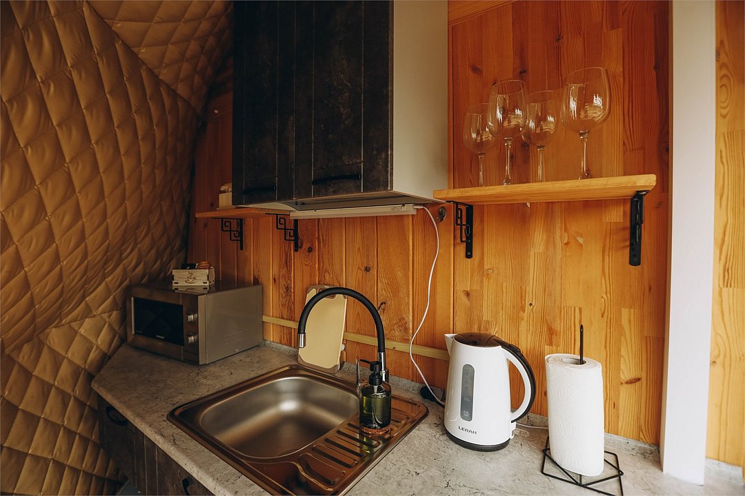 Шатер 2-местный №4 (Над ёлкой)