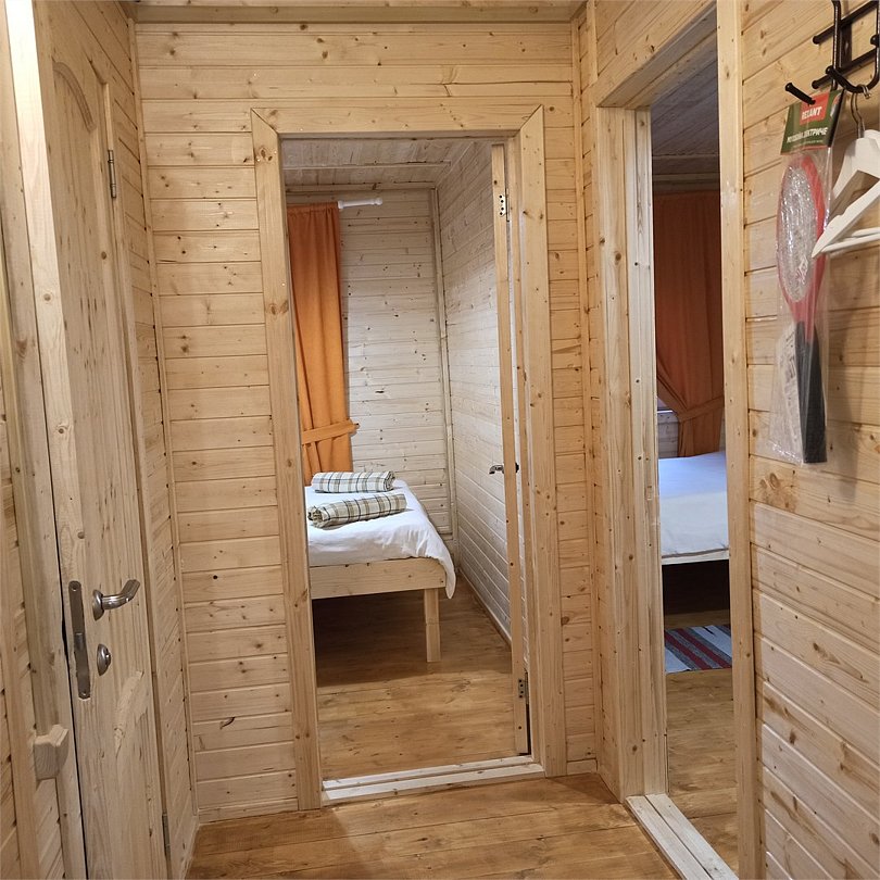 Домик 4-местный 2-комнатный (Фермера)