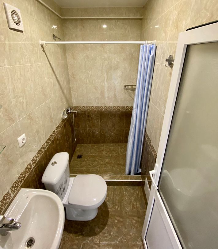 Полулюкс 3-местный (с балконом)