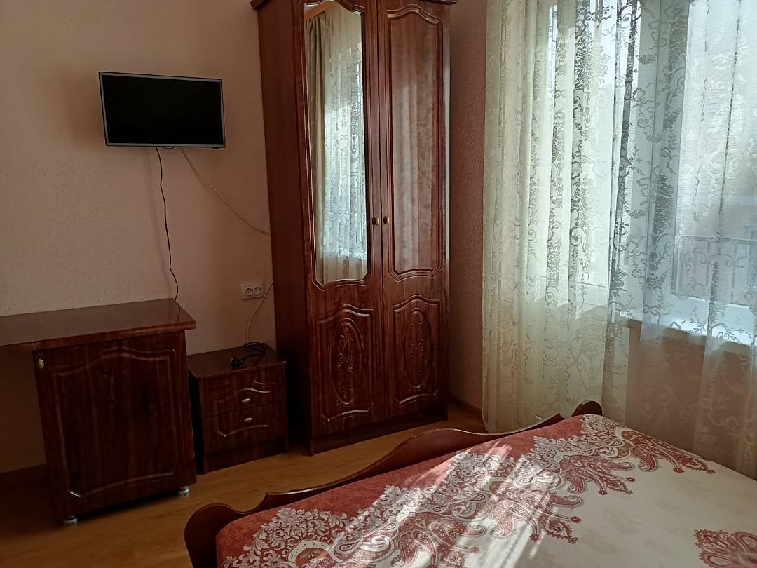 Стандартный 3-местный (с балконом)