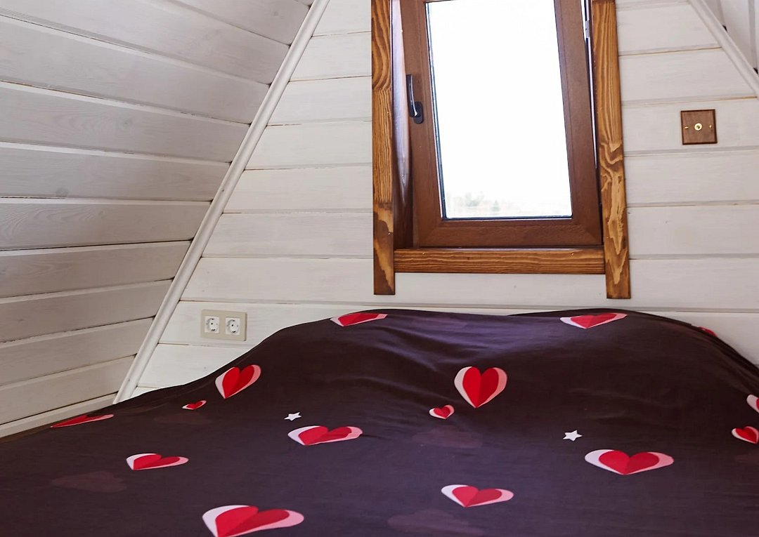 Афрейм 4-местный