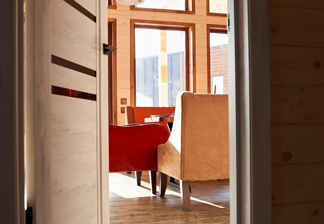 Барн 6-местный 2-комнатный