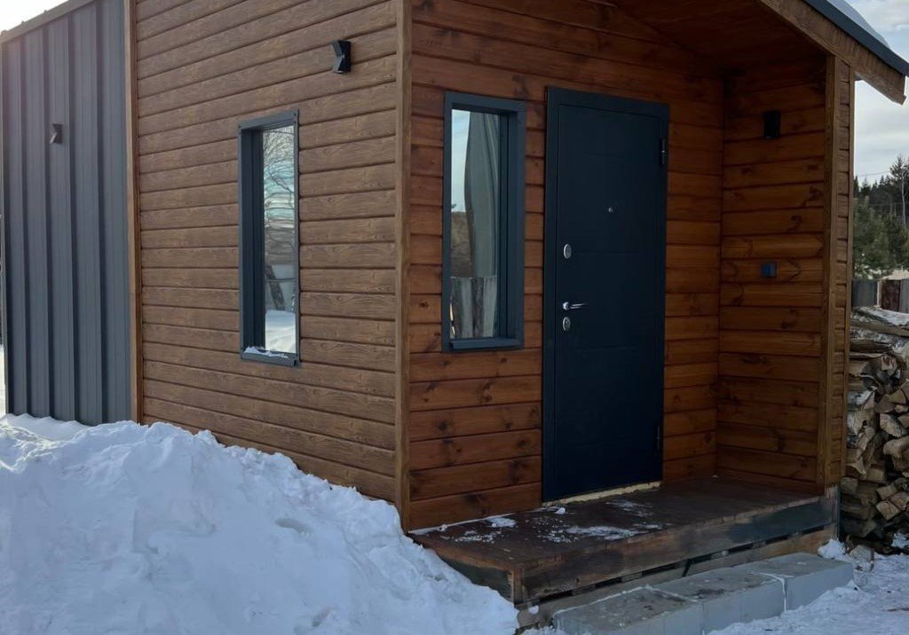 Барн 6-местный 2-комнатный