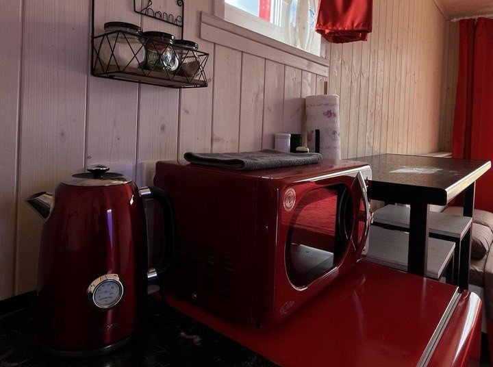 Домик 2-местный Красный