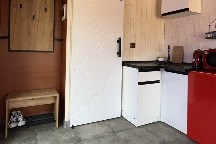 Домик 2-местный Красный