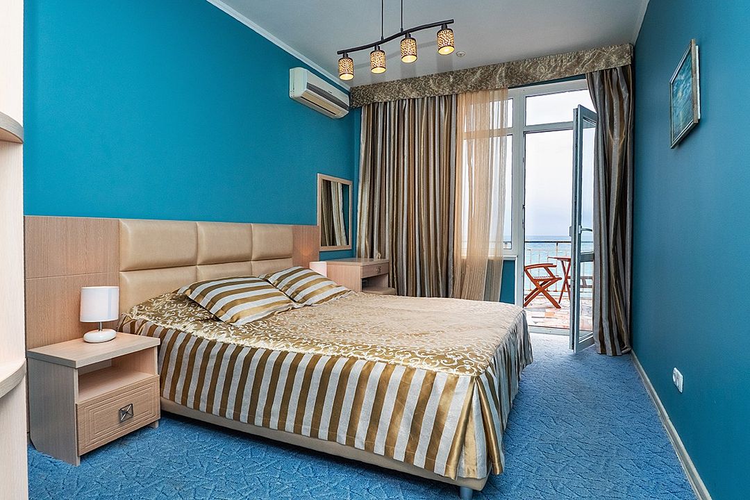 Люкс 2-местный 2-комнатный (панарамный)