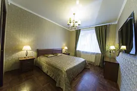 №1 и №﻿2 (в здании мини-отеля), Загородный комплекс Остров, Шумейка