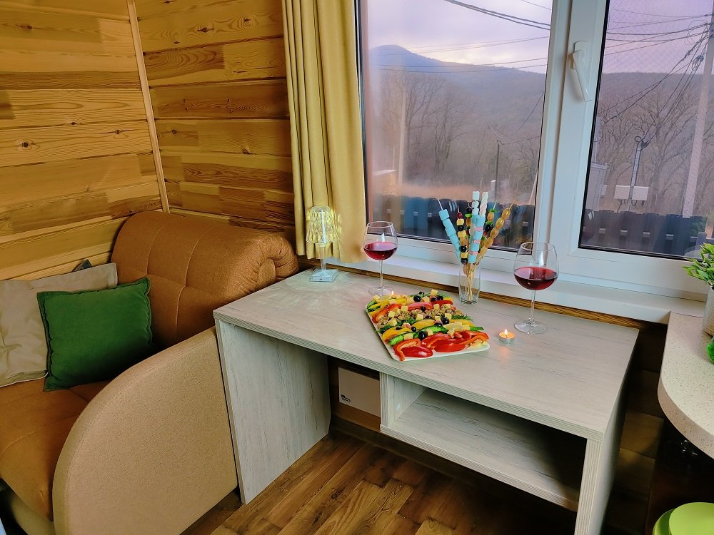 Апартаменты 3-местный 2-комнатный (с кухней)