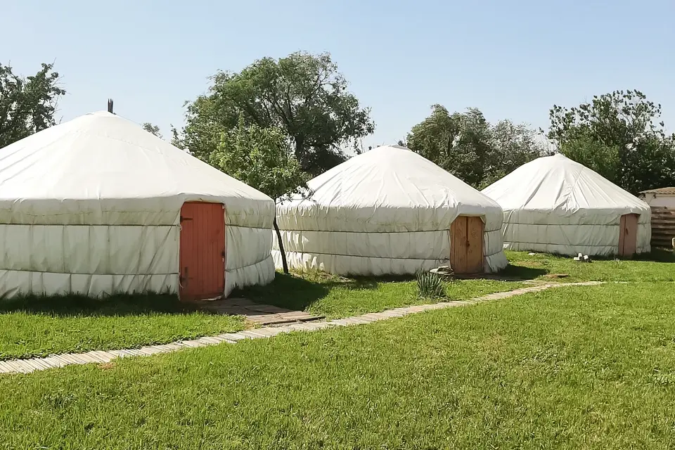Глэмпинг Калмыцкий дворик Сансара, Троицкое, Республика Калмыкия