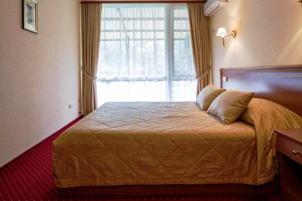 Президентский 4-местный 3-комнатный