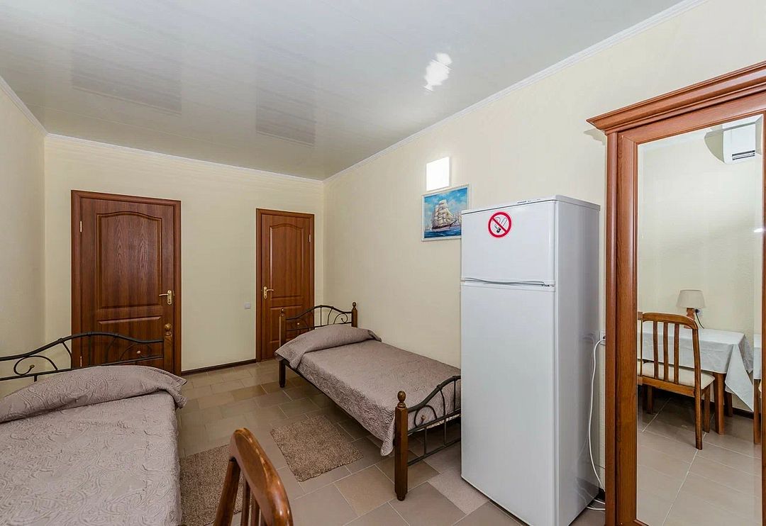 Люкс 4-местный 2-комнатный