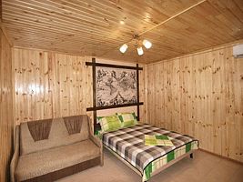Бунгало 2-местный, База отдыха Адмирал (Кирилловка), Кирилловка