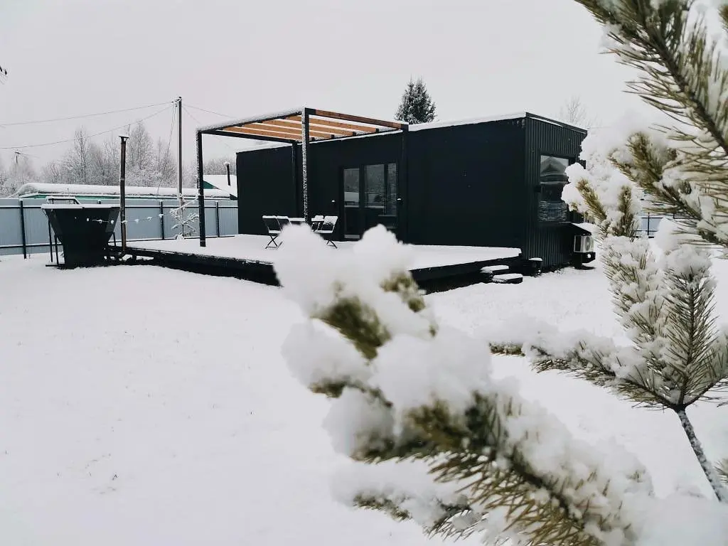 Глэмпинг Black House, Тобольск, Тюменская область