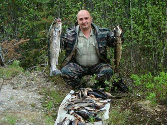 Рыбалка на озере в Карелии. Незабываемые впечатления на природе Карелии.