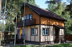 Коттедж с 4 комнатами с балконом и с красивым видом из окна, База отдыха Озерная 38, Приозерский район