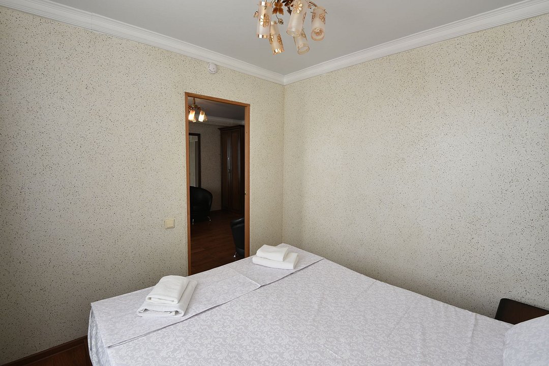 Делюкс 2-местный 2-комнатный (c балконом)