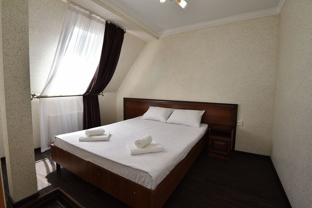 Семейный 5-местный 2-комнатный