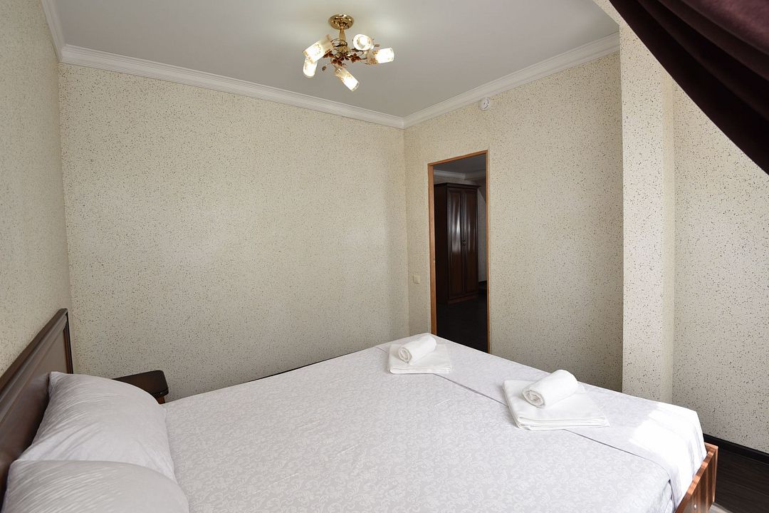 Семейный 5-местный 2-комнатный