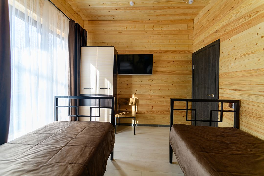 Дом 4-местный 3-комнатный (№1-20)