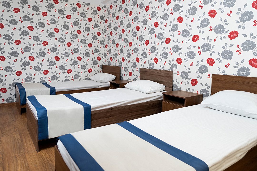 Номер 8-местный 3-комнатный (с кухней)