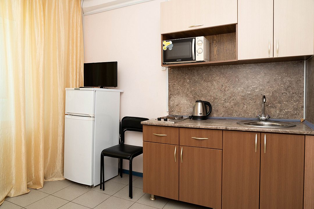 Номер 8-местный 3-комнатный (с кухней)