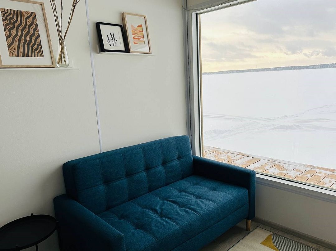 Домик 4-местный 2-комнатный №3 (вид на озеро)