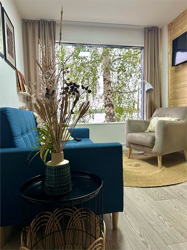 Домик 4-местный 2-комнатный №5 (вид на озеро)