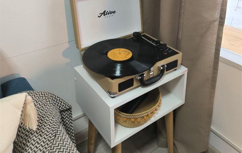 Домик 4-местный 2-комнатный №5 (вид на озеро)