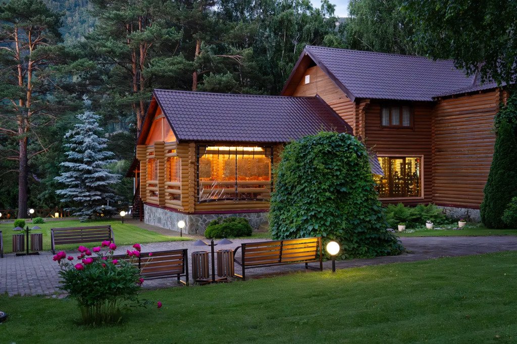 Отель Усадьба Саржевских, Алтайский край, Алтайский район село Ая Бирюзовая Катунь