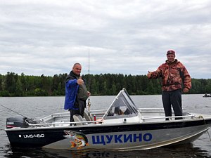 Катер UMS-450