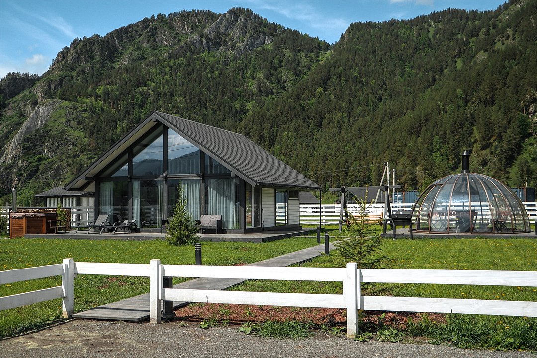 Коттедж 6-местный №40 (12 соток)