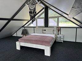 Коттедж 6-местный №41/2, 7 соток, Коттеджный комплекс Альпинс резидентс, Чепош