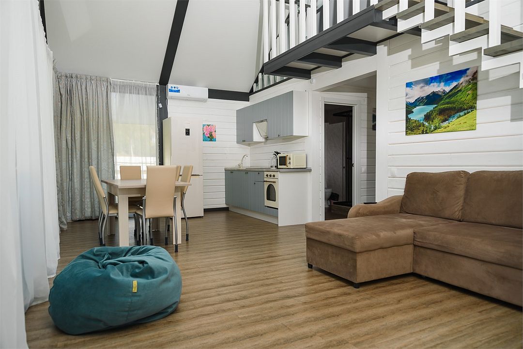 Коттедж 6-местный №75 (13 соток)