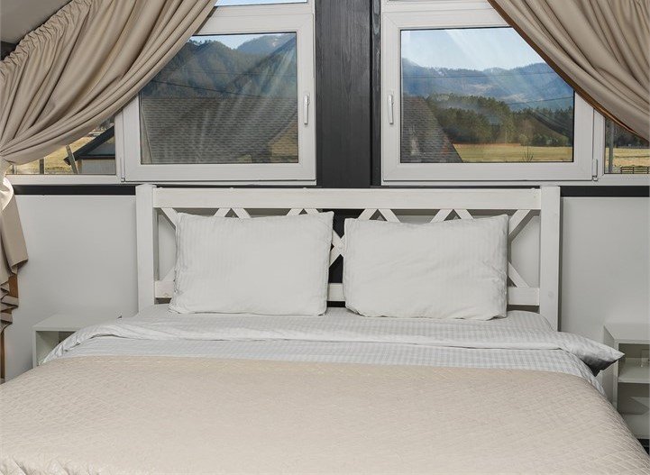 Коттедж 6-местный №75 (13 соток)