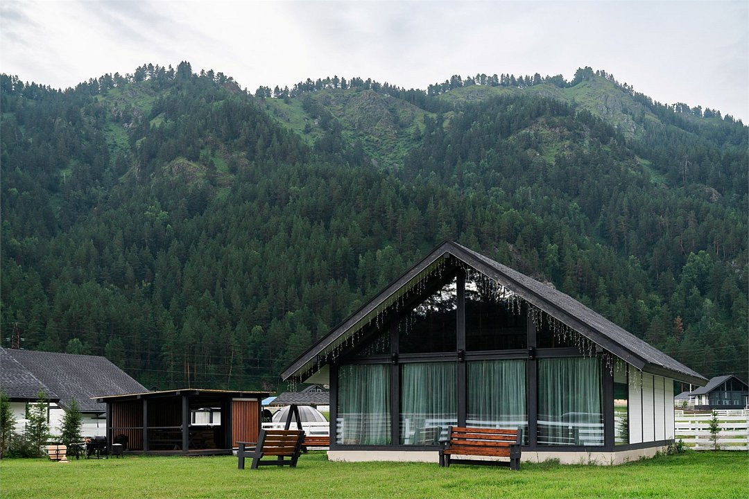 Коттедж 6-местный №8 (12 соток)