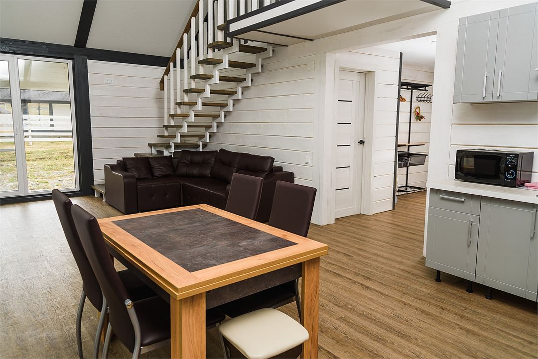 Коттедж 6-местный №89 (12 соток)