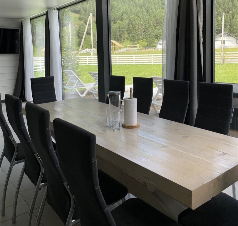 Коттедж 8-местный №13 (12 соток)