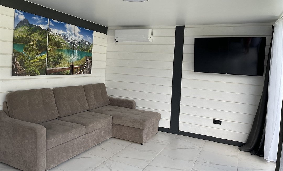 Коттедж 8-местный №13 (12 соток)