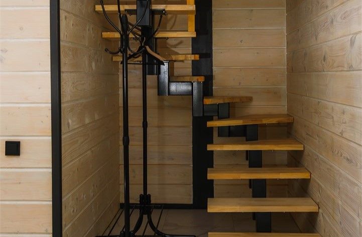 Коттедж 8-местный №14 (12 соток)