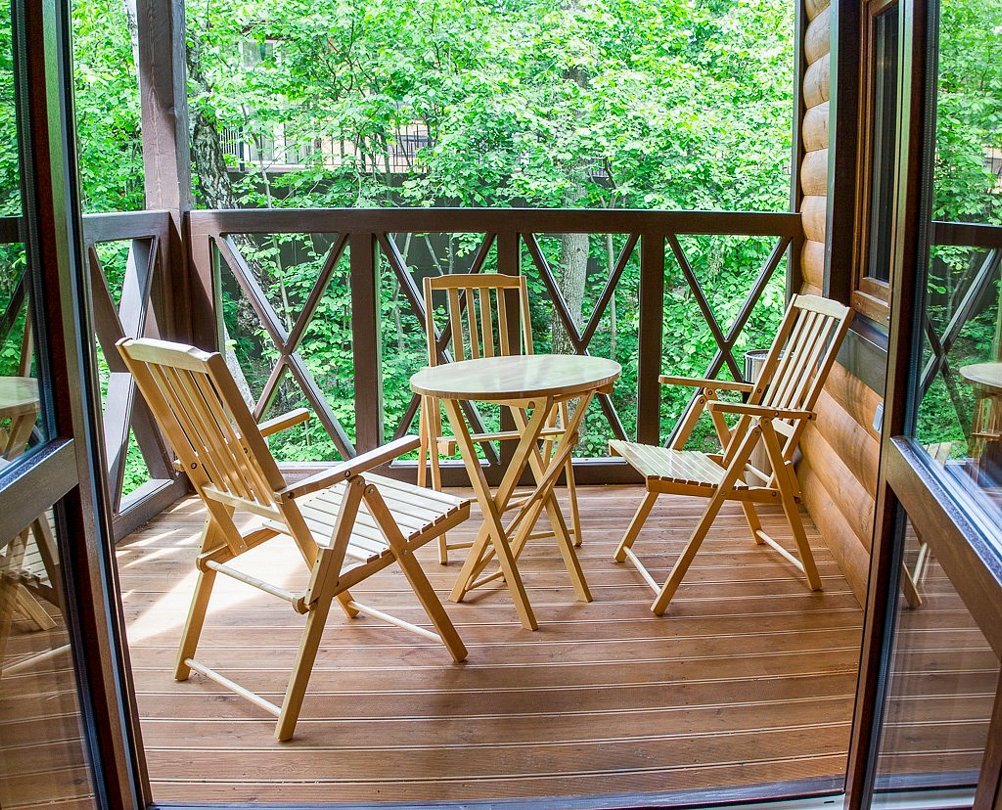 Дом 2-местный 1-комнатный (с ванной и террасой)