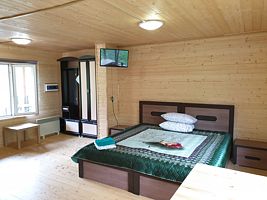 Студия с балконом и с красивым видом из окна, Гостевой дом Белый Камень, Красноусольский