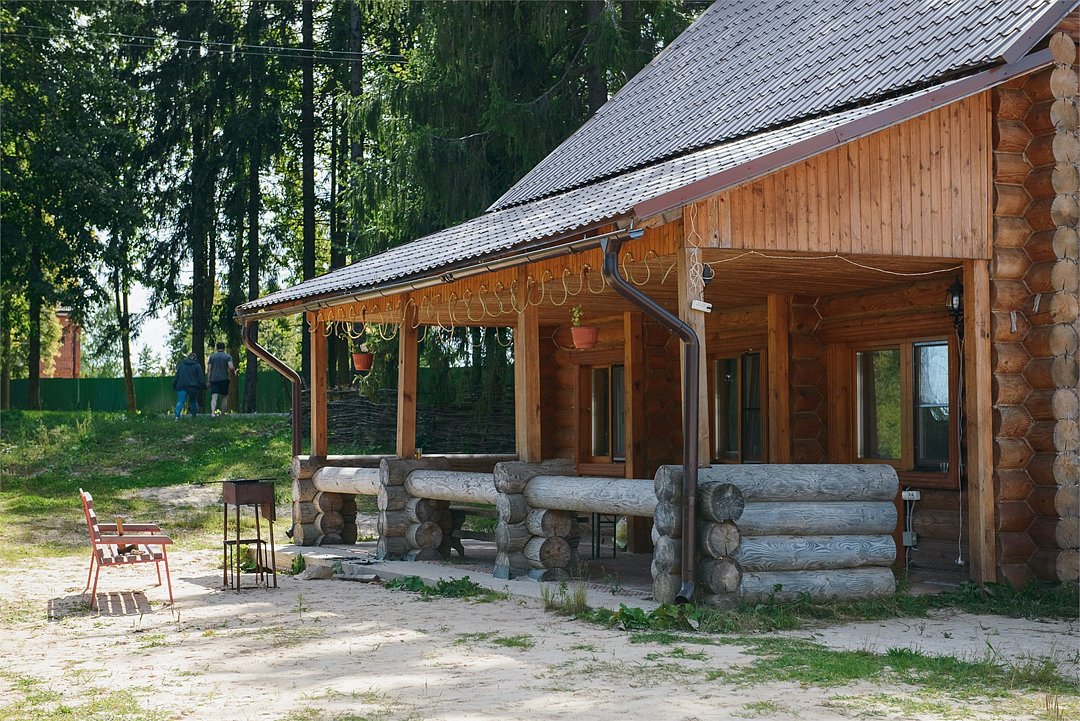 Номер Кантри 13 -местный 3-комнатный (в Коттедже №1)