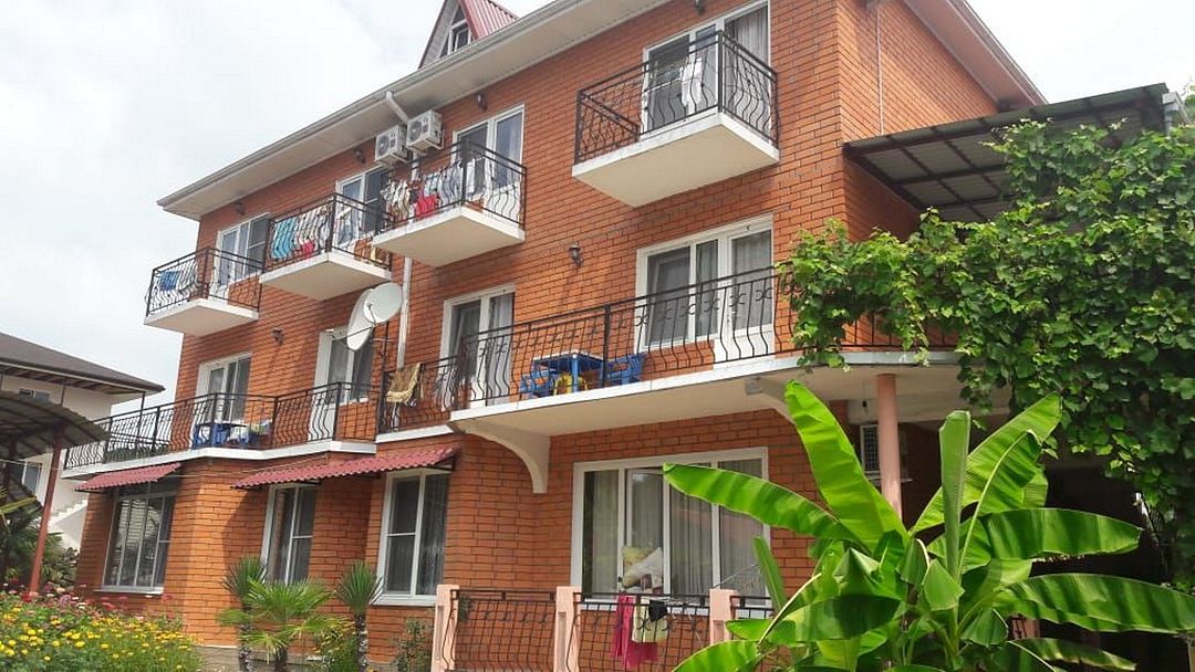 Гостевой дом У Луизы, Вардане, Краснодарский край