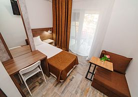 Стандарт 1 местный с балконом, Пансионат DUBLIN&DOLPHIN, Джемете